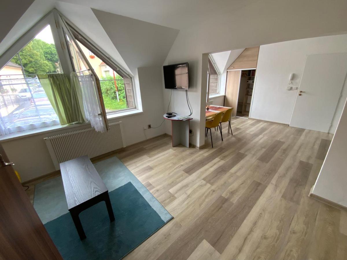 Apartman Discoveryou Rájec-Jestřebí Exteriör bild